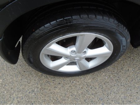 2010 Nissan Qashqai 1.6 SVE 5DR €2,600 thumbnail