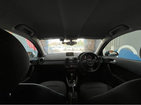 2017 Audi A1 - thumbnail 12