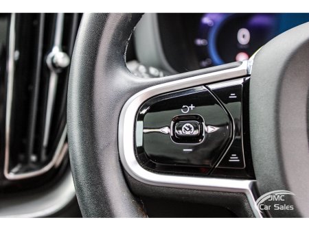 2022 Volvo XC60 - thumbnail 21