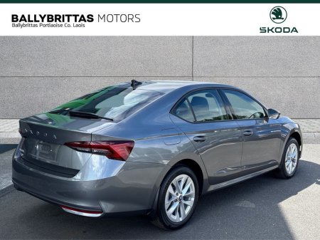 2026 Skoda Octavia Selection 1.5 TSI €34,675 thumbnail