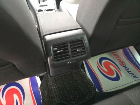 2019 Volkswagen Golf - thumbnail 8