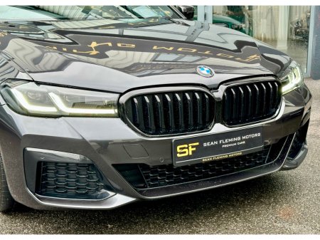 2023 BMW 5 Series ++LOW KM++ M SPORT PRO MHEV AUTO 520 D thumbnail