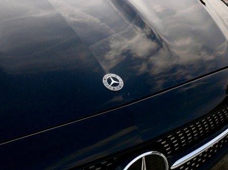 2021 Mercedes-Benz E Class - thumbnail 11