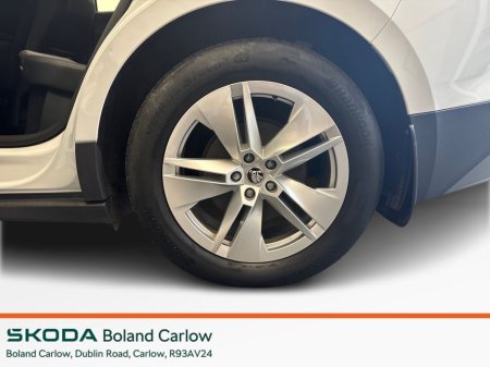 2024 Skoda Enyaq - thumbnail 5