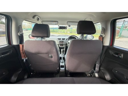 2012 Suzuki Swift - thumbnail 9