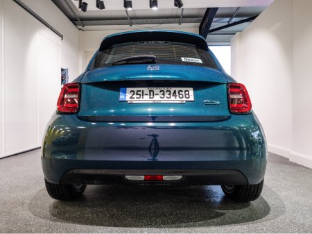 2025 Fiat 500e ICON 42KWH 3DR AUTO €19,950 thumbnail