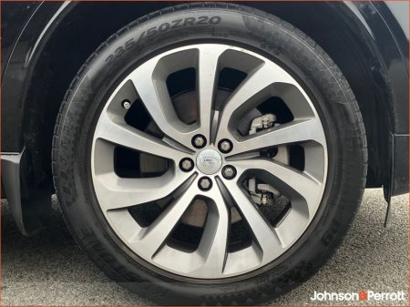 2025 Land Rover Discovery Sport 1.5 I3 PHEV 309 PS AWD S Auto (Land Rover Warranty until 2030) €69,900 thumbnail