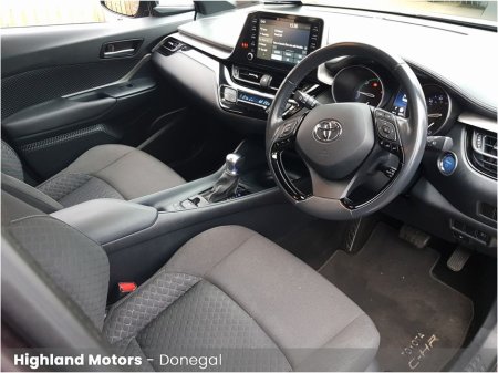 2022 Toyota C-HR 1.8 HYBRID SPORT BITONE €25,900 thumbnail