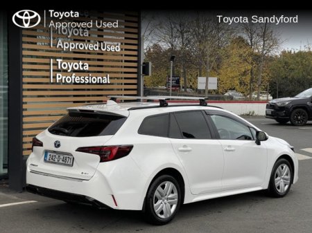 2024 Toyota Corolla COMMERCIAL VAN HYBRID ESTATE AUTOMATIC // AIR CON // BLUETOOTH // APPLE CARPLAY/ANDROID AUTO // REAR CAMERA // PRICE IS PLUS VAT €24,945