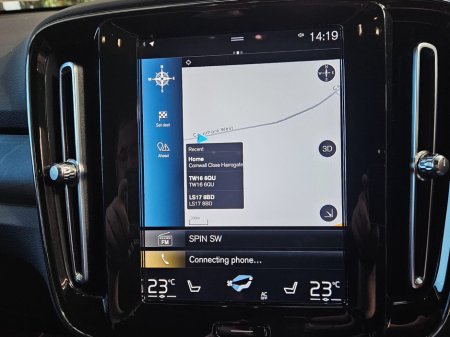 2023 Volvo XC40 - thumbnail 17