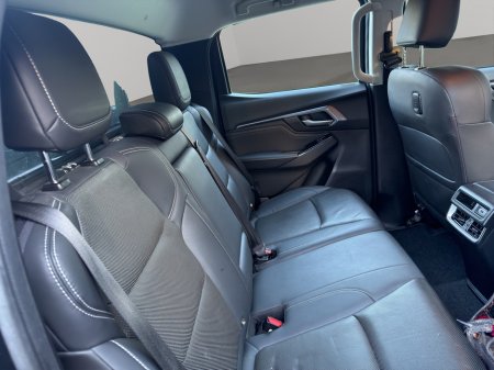 2022 Isuzu D-MAX  thumbnail