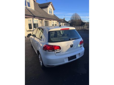 2012 Volkswagen Golf Golf €8,950 thumbnail