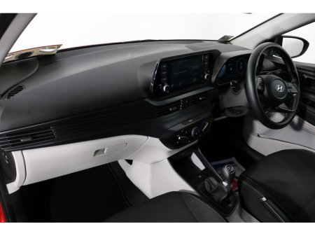 2023 Hyundai i20 DELUXE PLUS 1.2L PETROL HATCHBCAK €21,495 thumbnail