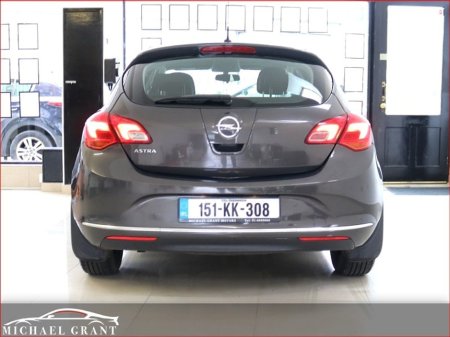 2015 Opel Astra - thumbnail 6