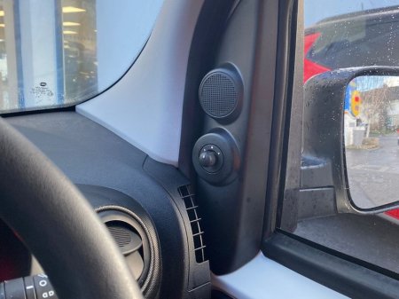 2025 Fiat Fiorino 1.3 95HP SX 2DR €16,495 thumbnail