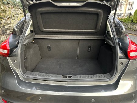 2018 Ford Focus 1.5 TDCI ZETEC SERVICE HISTORY TAX OCTOBER 2026 €12,995 thumbnail