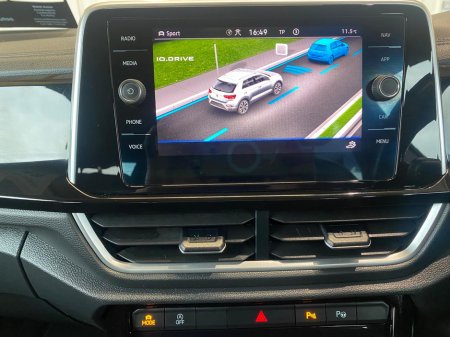 2023 Volkswagen T-Roc - thumbnail 15