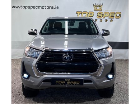 2024 Toyota Hilux Hilux Invicible 2.4tdi auto Double Cab €41,800 thumbnail