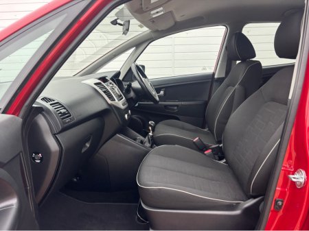 2016 Kia Venga 1.4 ELITE DIESEL 5DR €8,950 thumbnail