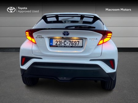 2023 Toyota C-HR END OF YEAR CLEARANCE SALE! C-HR 1.8 HYBRID SOL €31,000