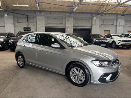 2022 Volkswagen Polo - thumbnail 1