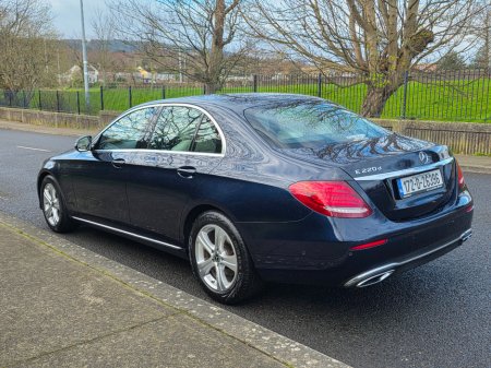 2017 Mercedes-Benz E Class - thumbnail 5