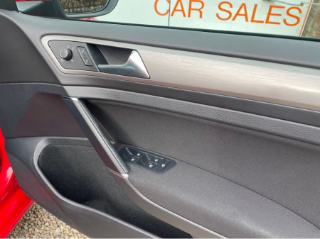 2017 Volkswagen Golf - thumbnail 17