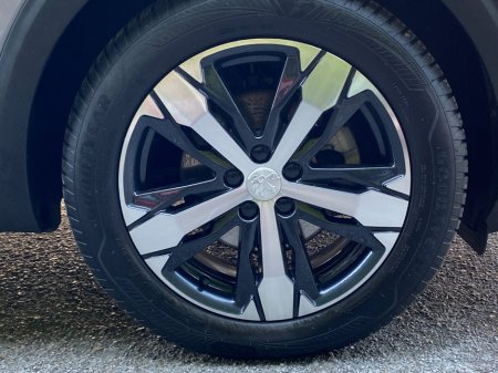 2024 Peugeot 5008 1.5 BlueHDi 130bhp Auto GT €48,900