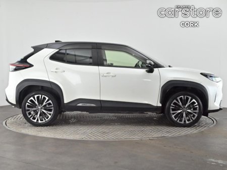 2021 Toyota Yaris Cross - thumbnail 2