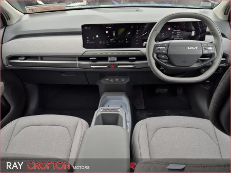 2026 Kia EV3 - thumbnail 4