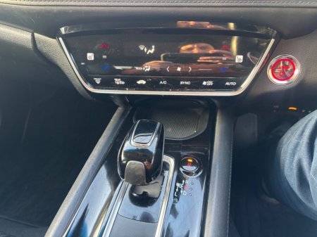 2021 Honda Vezel  €24,500 thumbnail