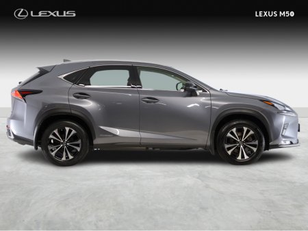 2021 Lexus NX 300 h - thumbnail 4