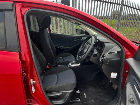 2014 Mazda Demio - thumbnail 13