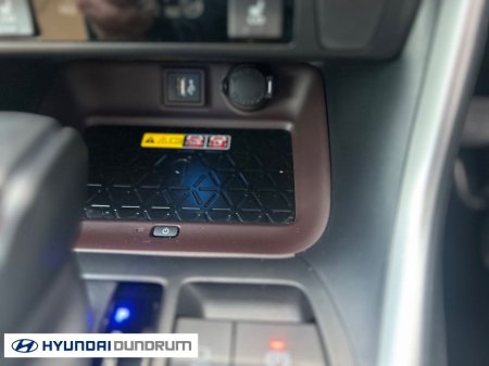 2024 Toyota Rav4 - thumbnail 17