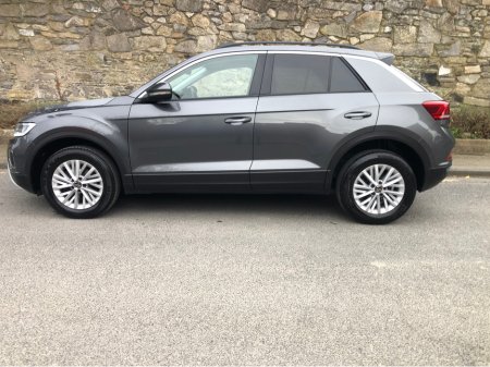 2022 Volkswagen T-Roc - thumbnail 5