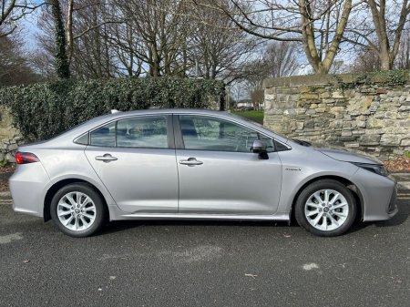 2021 Toyota Corolla - thumbnail 8