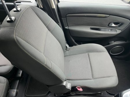 2010 Renault Grand Scenic 1.5 DCI 110 ECO2 DYNAMIQUE €3,950 thumbnail