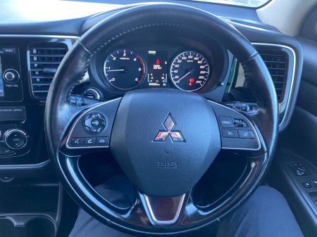 2016 Mitsubishi Outlander 2.2 DI-D 150PS 6MT 4WD 7-Seater Instyle €11,950 thumbnail