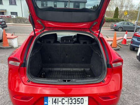 2014 Volvo V40 - thumbnail 5