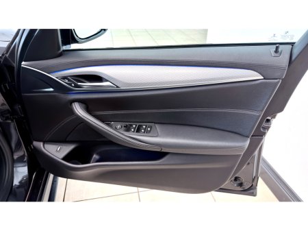 2018 BMW 5 Series 520D MSPORT €24,750 thumbnail