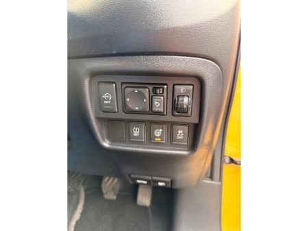 2014 Nissan Juke 1.2 DIG-T TEKNA 115PS 5 5DR T €8,950 thumbnail