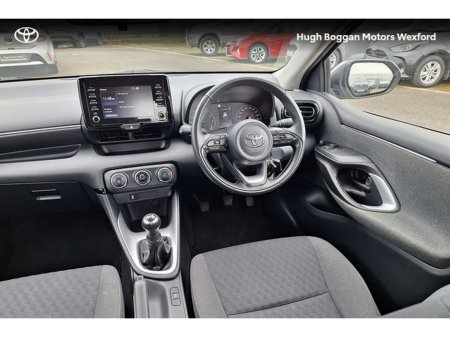 2021 Toyota Yaris - thumbnail 9