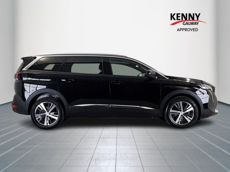 2024 Peugeot 5008 - thumbnail 8