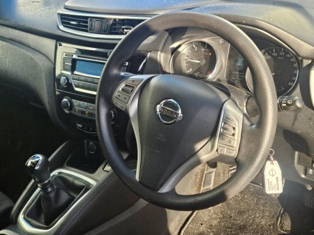 2016 Nissan Qashqai 1.5 DSL XE €10,450 thumbnail