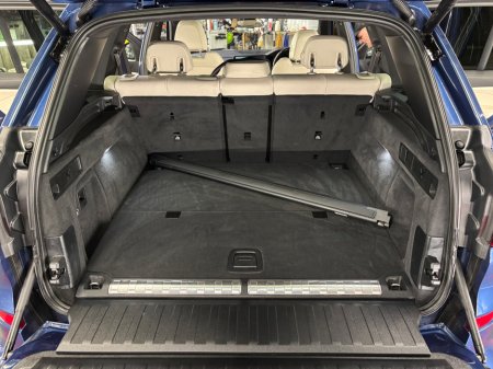 2022 BMW X5 xDrive45e xLine €59,950 thumbnail