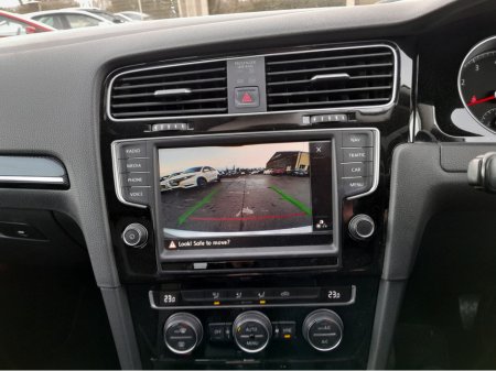 2015 Volkswagen Golf 1.4 Highline €13,950 thumbnail