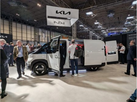 2026 Kia PV5 - thumbnail 24