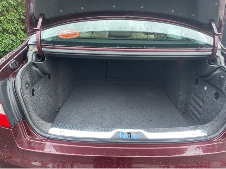 2014 Skoda Superb ELEGANCE 1.6 TDI 105HP 4DR thumbnail