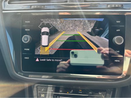 2022 Volkswagen Tiguan - thumbnail 23