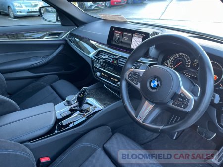 2017 BMW 5 Series - thumbnail 10